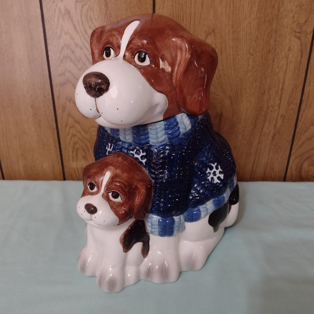 Vintage Dog & Pup Cookie Jar Christmas / Snowflake / Winter Sweater Mercuries